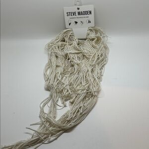 Steve Madden Antique White Fringe Triangle Scarf New!